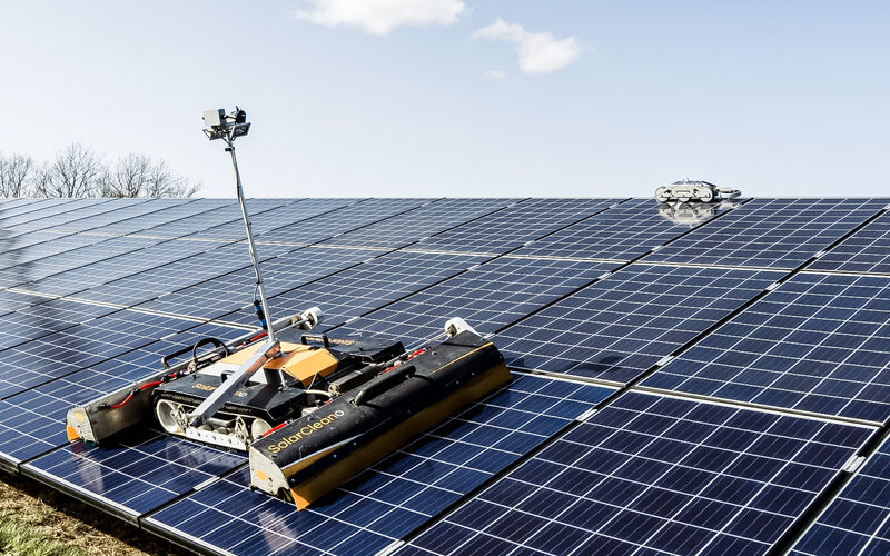 Nettoyage de panneaux solaires photovoltaïques au Luxembourg — Cleanix